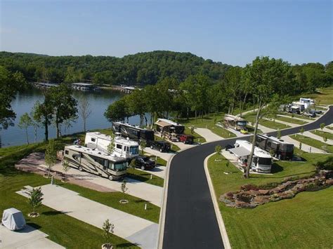 Ozarks Luxury RV Resort on Table Rock Lake near Branson MO | Luxury rv ...