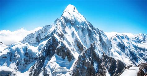 Mount Everest: interesting facts about the world's highest mountain