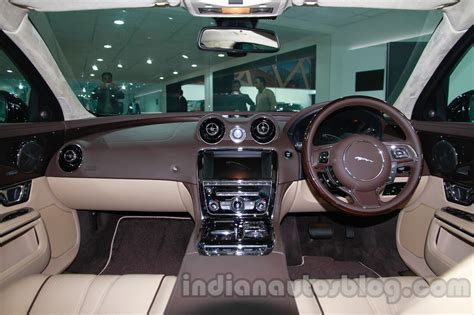 2014 Jaguar XJ dashboard at Auto Expo 2014