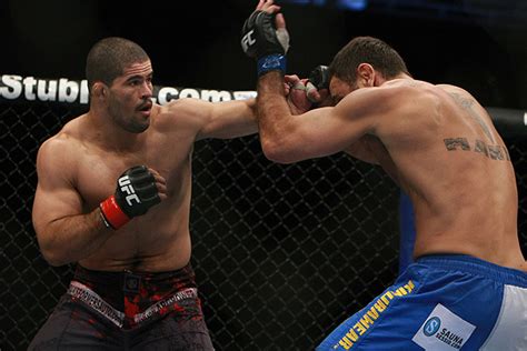 Rousimar Palhares Banned from Octagon After Holding Submission at UFC ...