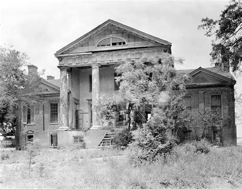 Pictures 1 Freeman Goode Mansion - Saunders House, Town Creek Alabama