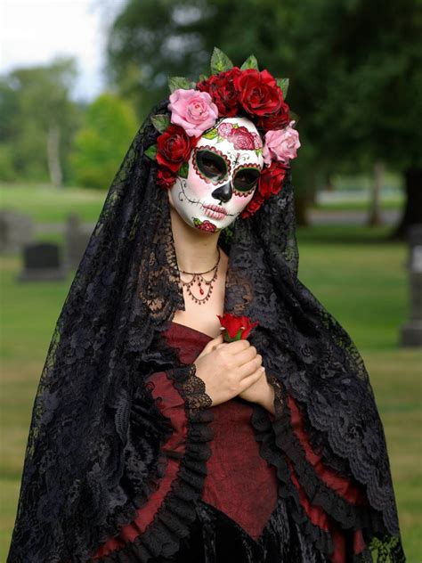 Virgen Catrina | Mejores disfraces halloween, Disfraz de catrina ...