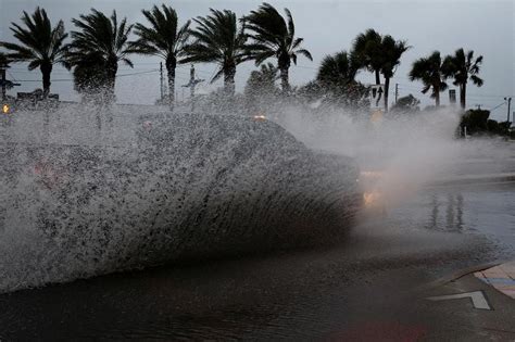 ‘Record’ ocean temperatures lift Atlantic hurricane outlook | The ...