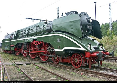 RailPictures.Net Photo: 18 201 Deutsche Reichsbahn Steam 4-6-2 at ...