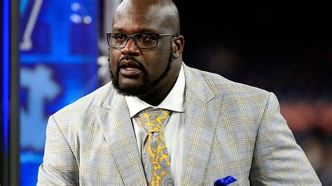 'Big Chicken Shaq' to showcase Vegas restaurant