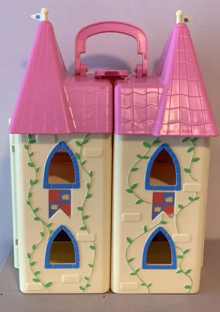 PEPPA PIG DELUXE Princess Castle Playset folding Family House 2003 Castle Only $12.99 - PicClick