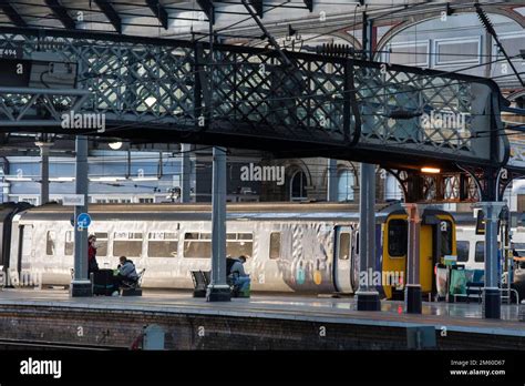 Newcastle Central Station Stock Photo - Alamy