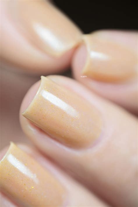 Apricot Cream - Apricot Holographic Nail Polish by ILNP