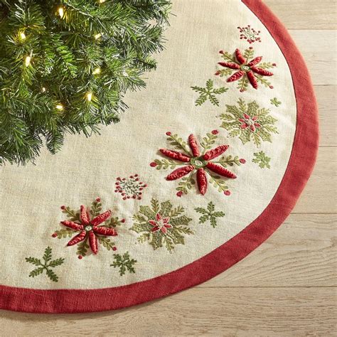 10 Best Burlap Christmas Tree Skirts for 2018 - Rustic and Natural Tree Skirts in Burlap