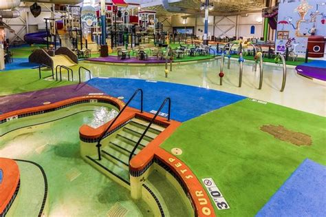 Grand Harbor Resort and Waterpark - UPDATED 2018 Prices, Reviews & Photos (Dubuque, Iowa ...