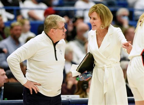 UConn women's basketball to hire additional coach