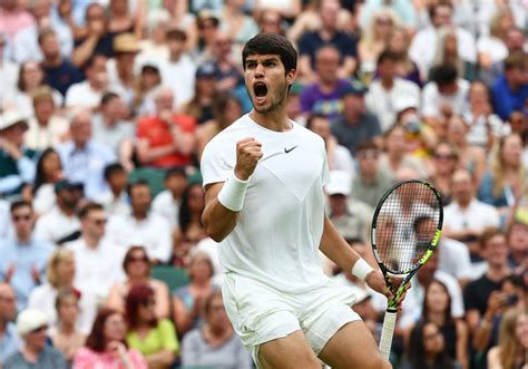 Alcaraz passes test at Wimbledon, Rybakina on fire | Reuters