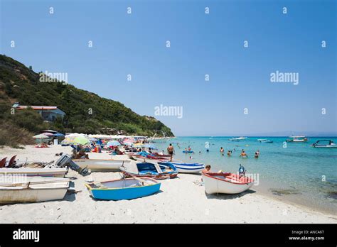 Beach, Afitos, Kassandra Peninsula, Halkidiki, Greece Stock Photo - Alamy