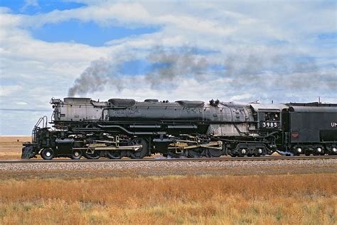 Challenger | Union Pacific No. 3985 approaches Egbert, Wyomi… | Flickr