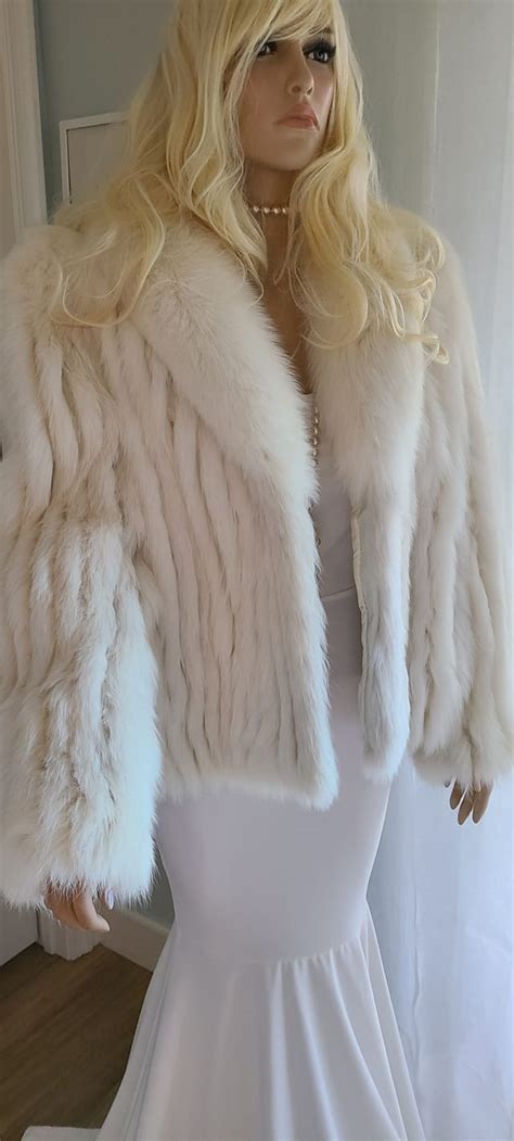 Luxury Vintage Fox Fur, SAGA Fox Fur Coat , Arctic Fox Fur Jacket , White Fox Fur , Vintage Fur ...