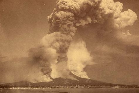 The 1883 Krakatoa Eruption: The Explosion Heard Round The World And The ...