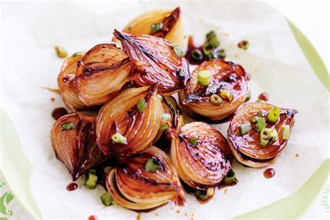 Balsamic-glazed onions