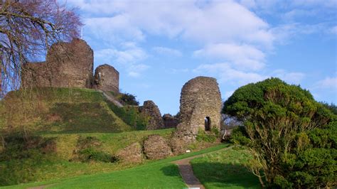 Launceston Castle | Opening Hours, Visitor Info | Castles History