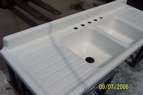 Real porcelain enamel coating to restore your drainboard sink, tub or stove - Retro Renovation