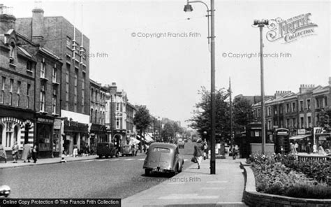 North Finchley, Tally Ho Corner c1960 | London history, Travel beauty ...