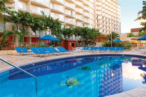 Club Wyndham at Waikiki Beach Walk® in Honolulu, USA | Holidays from £1,529 pp | loveholidays