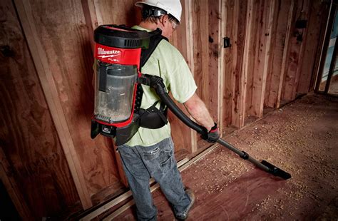 MILWAUKEE Cordless Backpack Vacuum, 55 cfm, HEPA Vacuum Filtration Type, 1 gal, 15.2 lb Weight ...