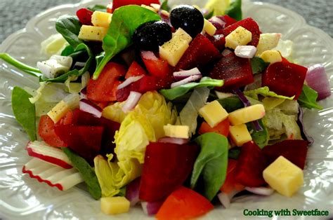 CookingwithSweetface: Lunch Salad