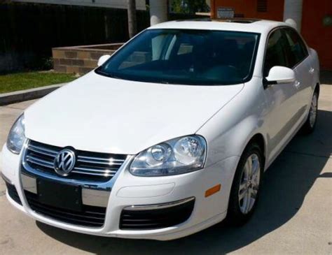 Purchase used 2010 VOLKSWAGEN JETTA TDI 6 SPD VW CLEAN DIESEL ...