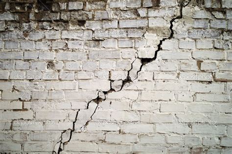 Cracked wall, Old brick wall, Break wall