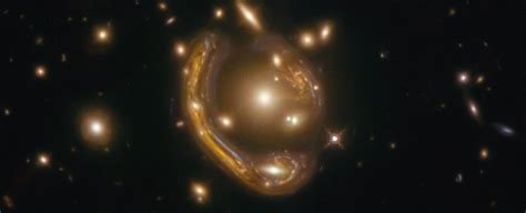 Breathtaking 'Einstein Ring' Reveals Views of a Galaxy 9.4 Billion ...