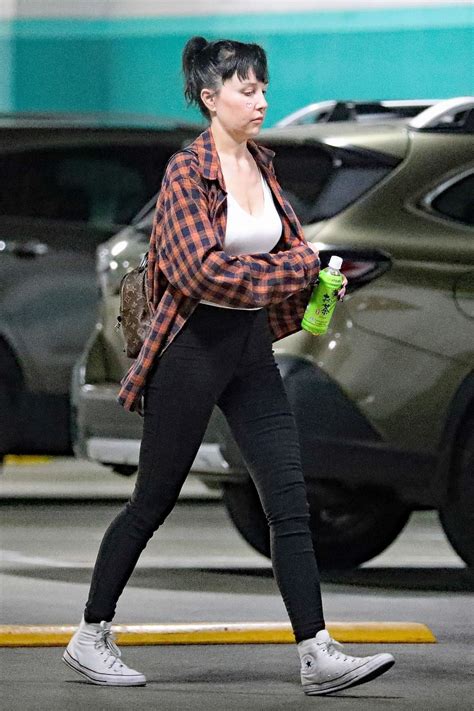 AMANDA BYNES Out and About in Los Angeles 01/26/2023 – HawtCelebs