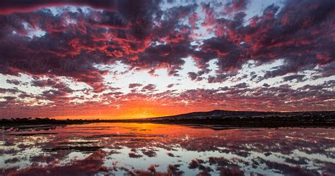 «Sunset Reflection At Salt Lake» del colaborador de Stocksy «Song ...