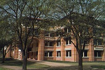 Rice University (RU) Introduction and Academics - Houston, TX