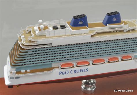 SD Model Makers > Ocean Liner & Cruise Ship Models > MV Britannia Models