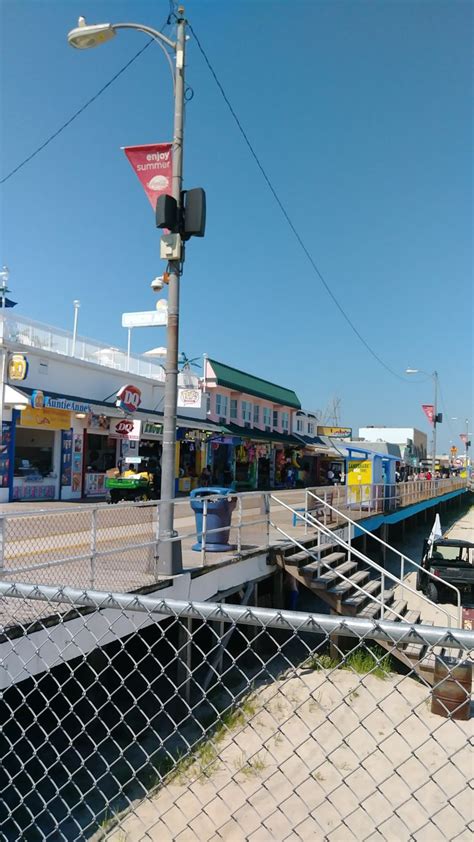 Wildwood Boardwalk Summer July 2019 | Wildwood boardwalk, Wildwood ...