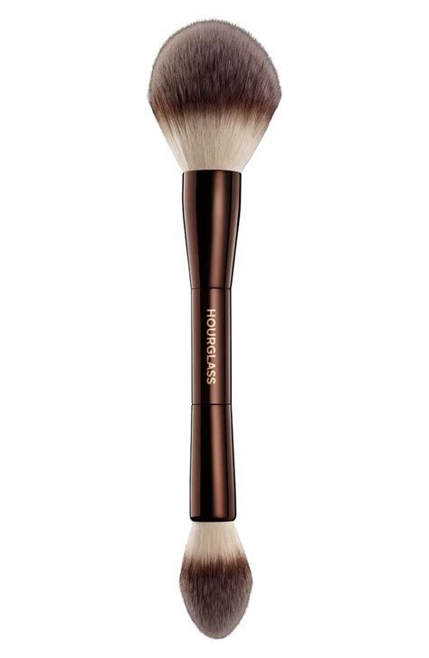 Veil Powder Brush. | Hourglass makeup, Powder brush, Makeup brushes