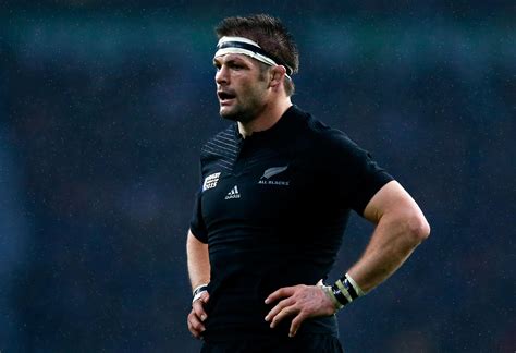 Richie McCaw puts retirement talk on hold until after World Cup final