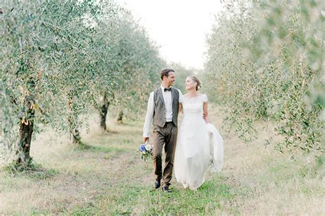 Utterly gorgeous rustic Tuscan countryside wedding | Manuela & Klaus - Chic & Stylish Weddings