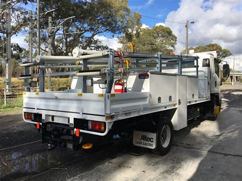 Line Construction Trucks – Altec Australia