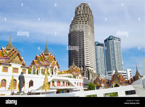 Sathorn unique tower hi-res stock photography and images - Alamy