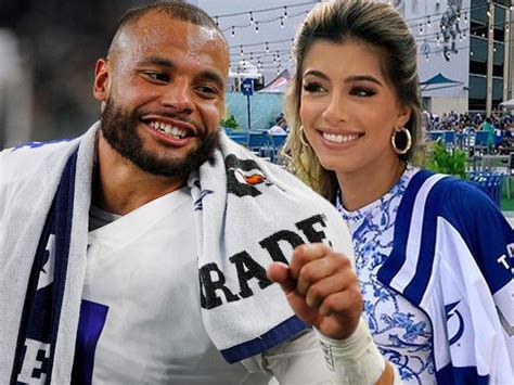 Dak Prescott 'Super Excited' For Girlfriend's Pregnancy, I Wanted A Girl!