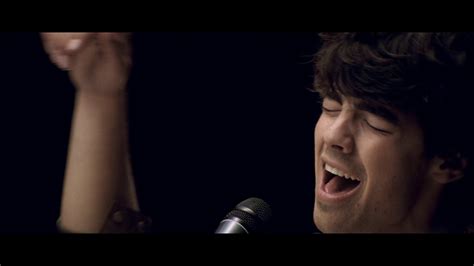 Jonas Brothers - Paranoid Lyrics And Videos