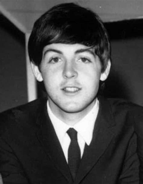 28 Pictures of Young Paul McCartney