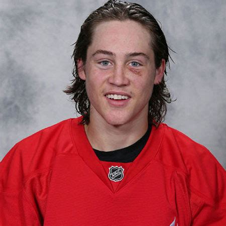 Tyler Bertuzzi Biography-salary, net worth, married, relationship ...