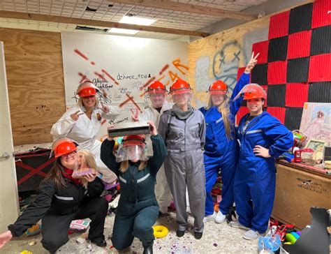 Smash Room & Axe Throwing | Relief Stress in Springfield MO ⚒️