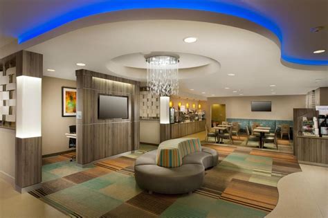 The Top Hotels Near Dallas Airport to Bookend Your Trip