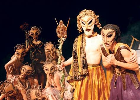 Pin de Mohan Yeh em Chorus to Monsters | Teatro, Teatral