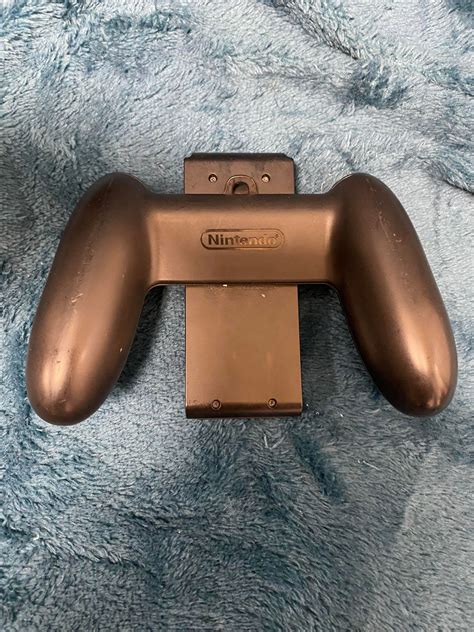 Nintendo Switch Controller Grip – Cash Generator | The Buy and Sell Store