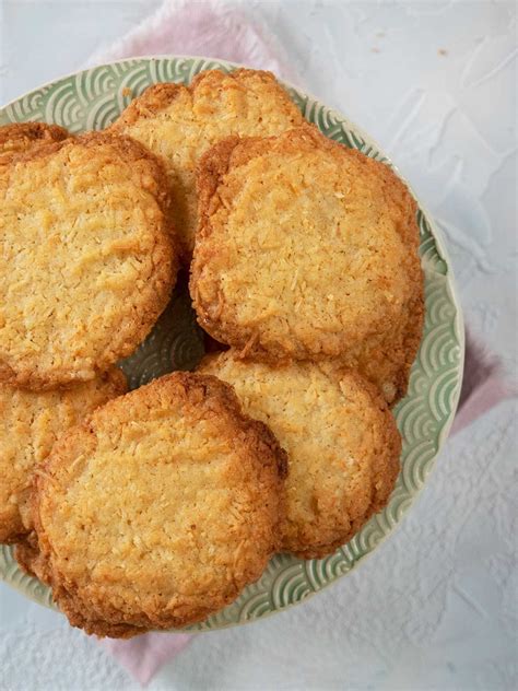 Coconut Biscuits - Easy Peasy Recipe - Belly Rumbles