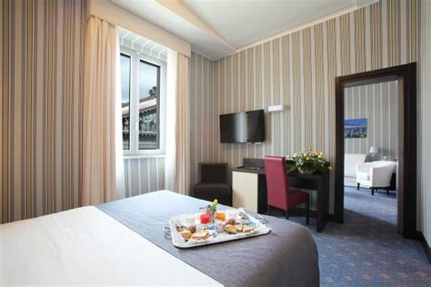 Hotel Naples rooms. Classic, Comfort, Family and Suite